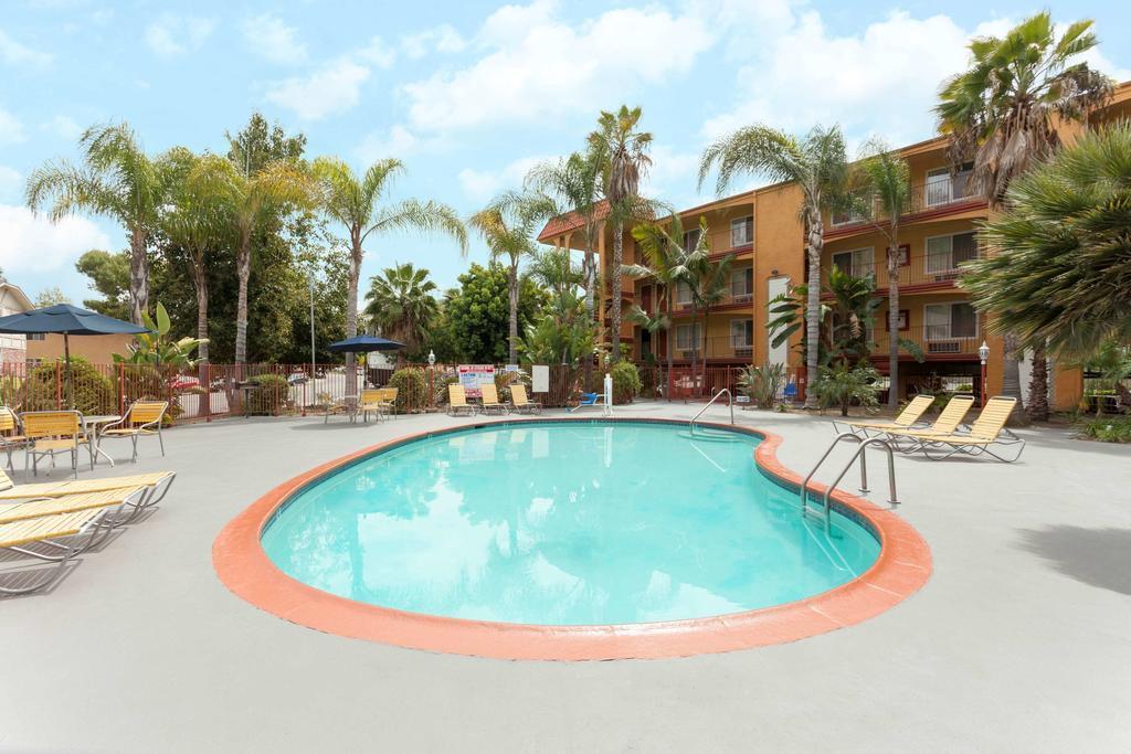 Rodeway Inn San Diego Near Sdsu Екстер'єр фото