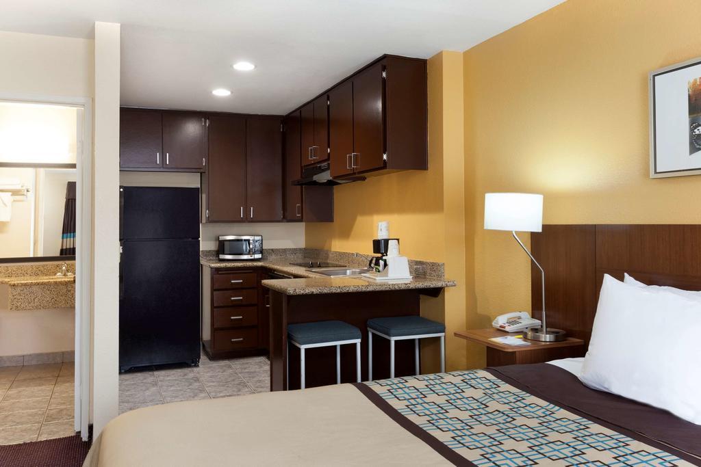 Rodeway Inn San Diego Near Sdsu Екстер'єр фото